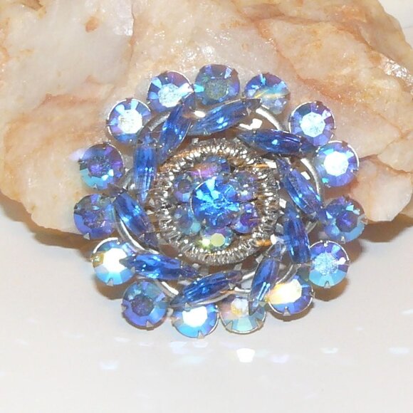 Vintage Large Blue Rhinestone Brooch - Picture 2 of 10